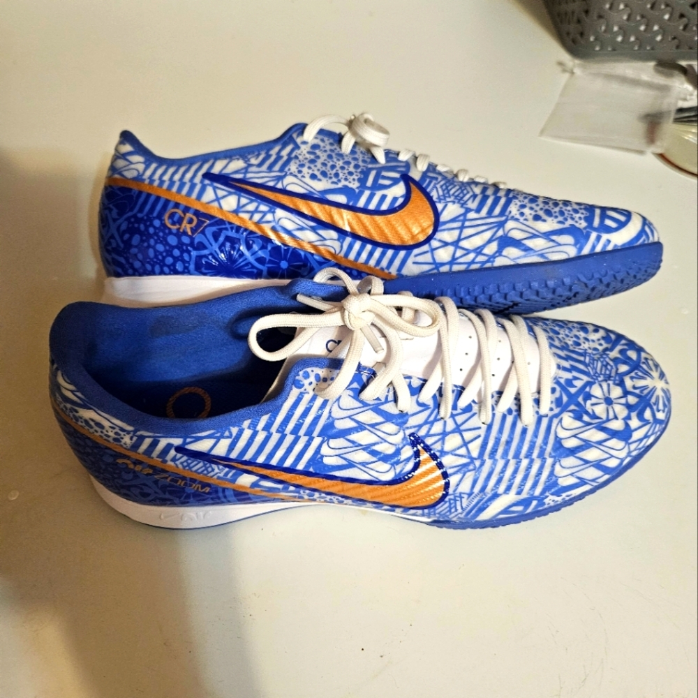 Nike Zoom Mercurial Vapor 15 CR7 turf soccer cleats